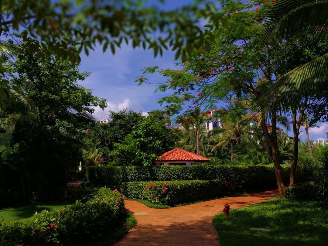 Best Western Premier International Resort Hotel Sanya Exterior foto