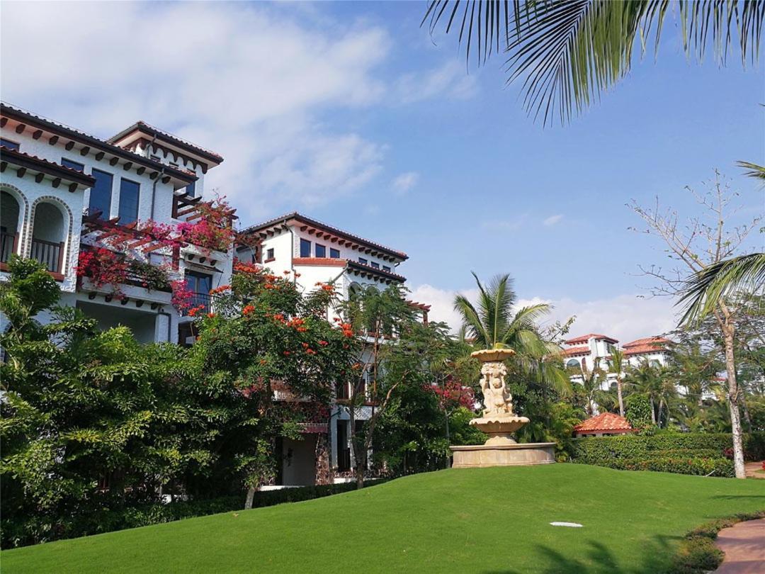 Best Western Premier International Resort Hotel Sanya Exterior foto
