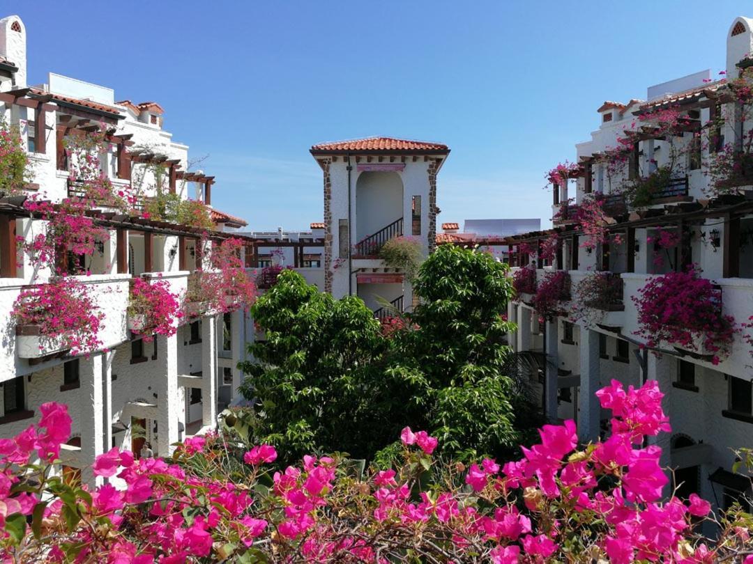 Best Western Premier International Resort Hotel Sanya Exterior foto